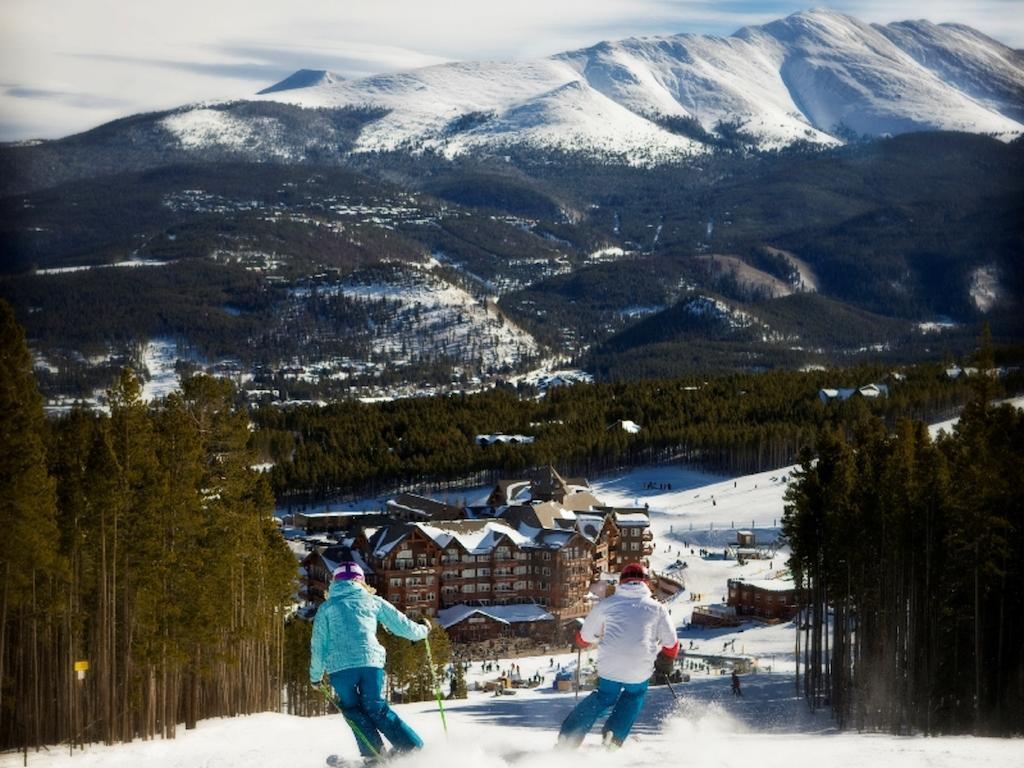 Gravity Haus Hotel Breckenridge Exterior photo